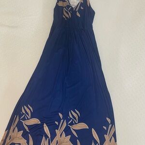 Elegant Blue and Tan Maxi Dress